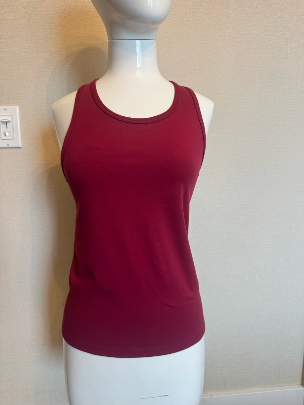 Peloton Women's Scoop Neck Tank - Wine Red